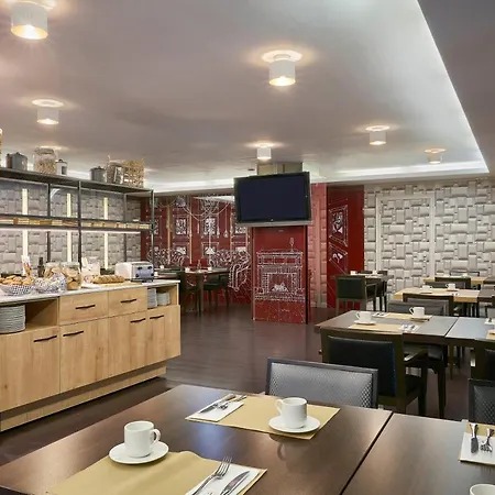 Vincci Zentro Hotel 4*