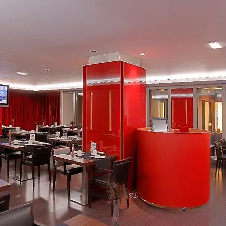 Hotel Vincci Zentro 4*