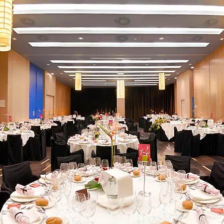 Hotel Vincci Zentro