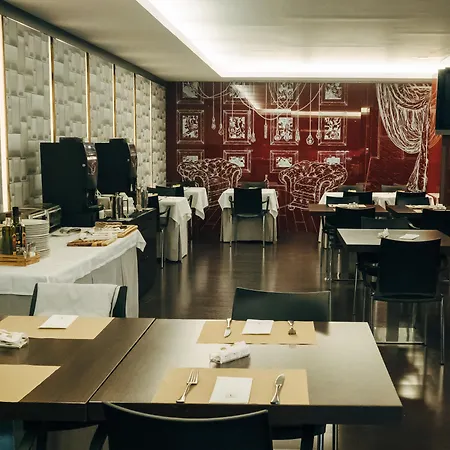 萨拉戈萨中心文奇酒店 4*