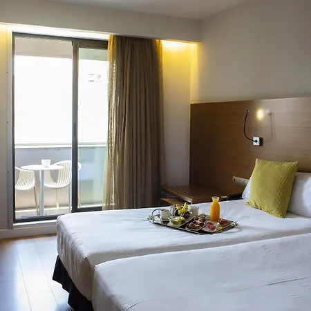 Vincci Zentro Hotel
