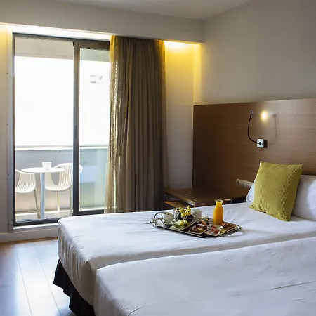 Vincci Zentro Otel Zaragoza