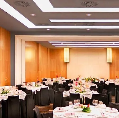 Vincci Zentro 4* Zaragoza