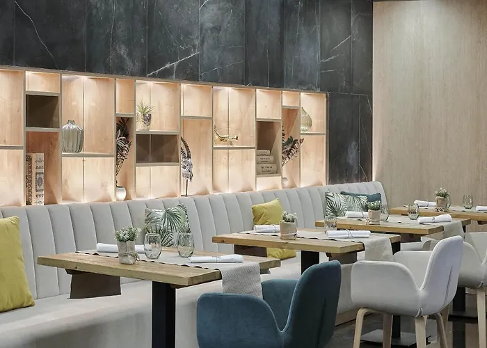 Vincci Zentro Hotel 4*