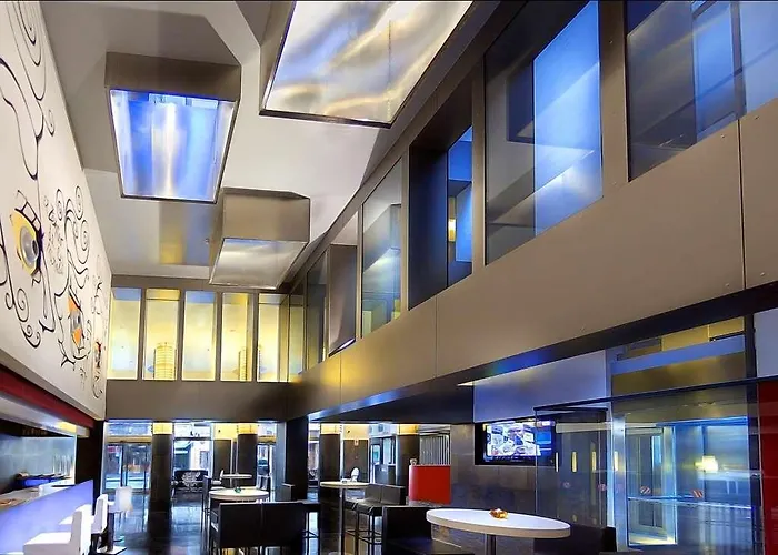 Vincci Zentro Hotel 4*