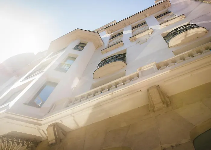 فندق Vincci Zentro 4*