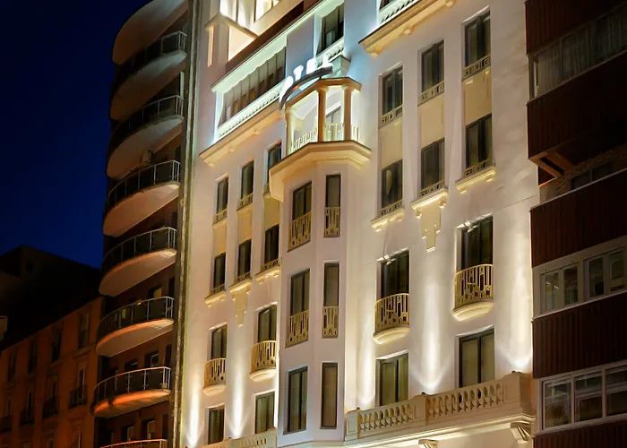 Vincci Zentro Hotel 4*