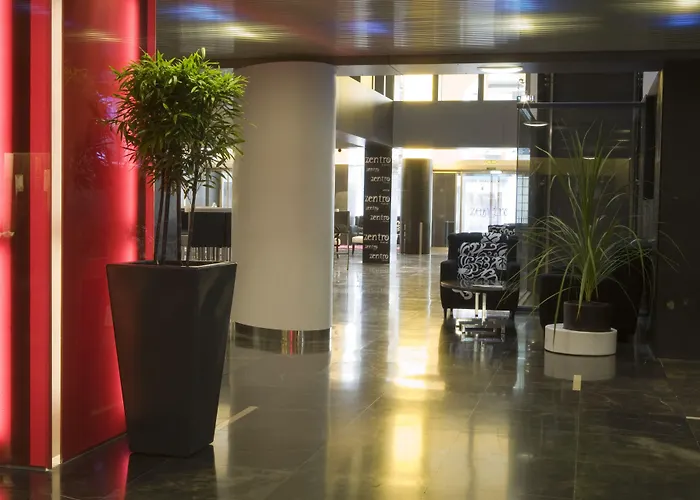 Vincci Zentro Hotel 4*