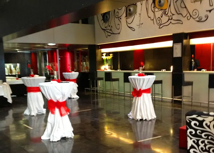 Vincci Zentro فندق 4*